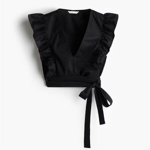 NWT HM Cropped Wrap Top